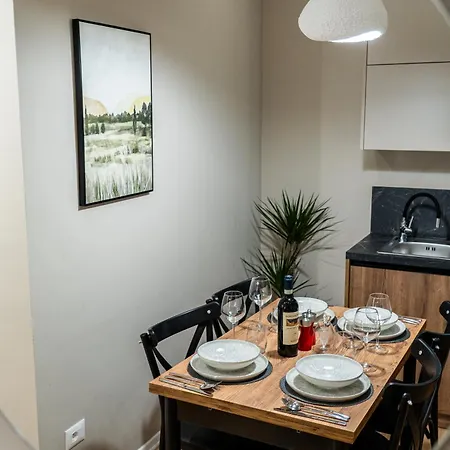 Progarden Luxury تيرانا