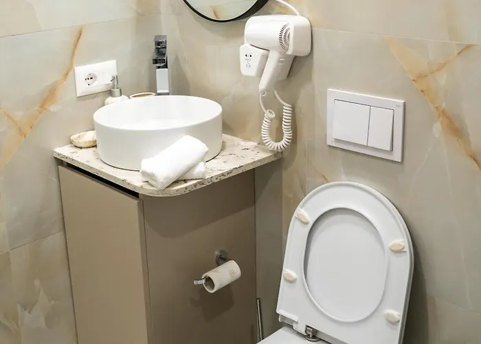 Progarden Luxury 地拉那