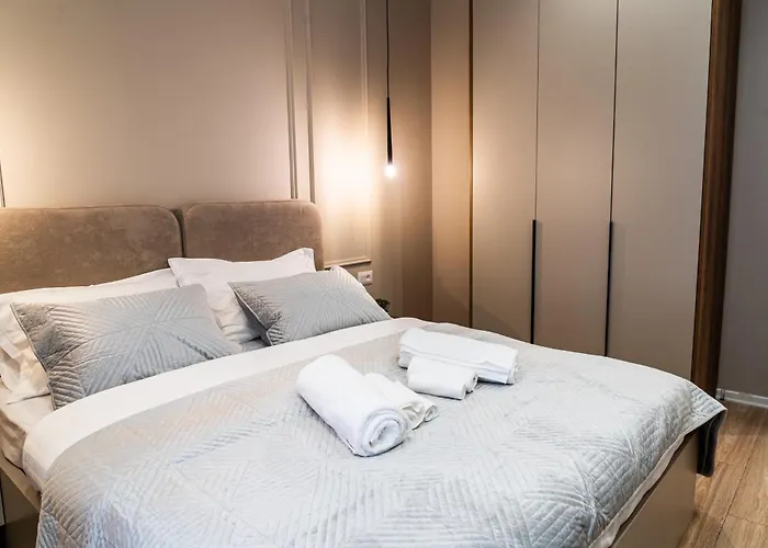 Progarden Luxury * 地拉那