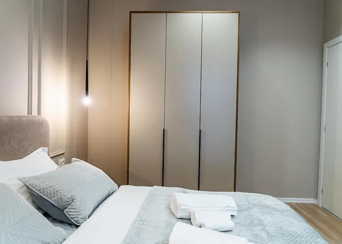 Progarden Luxury Apartament *